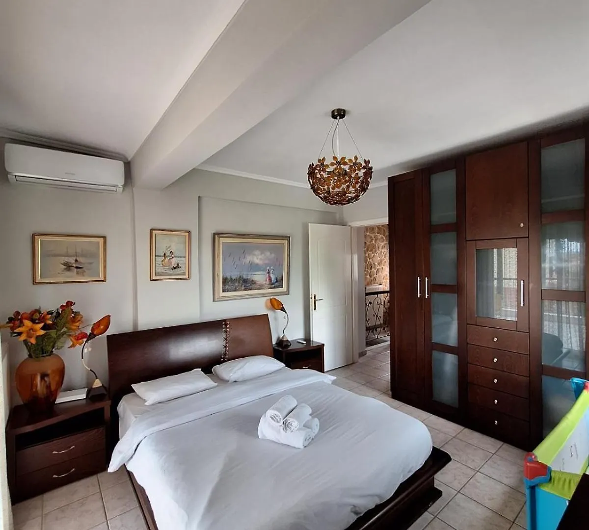 Roadhouse, Nilie Hospitality Mgmt Villa Flogita Holiday home